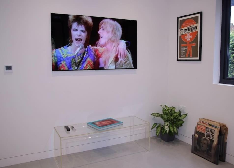 The Bowie is a David Bowie themed Smart House House in England