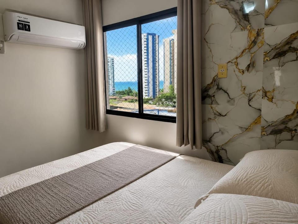 Bed, Photo of the whole room, Bedroom, internet, air conditioner