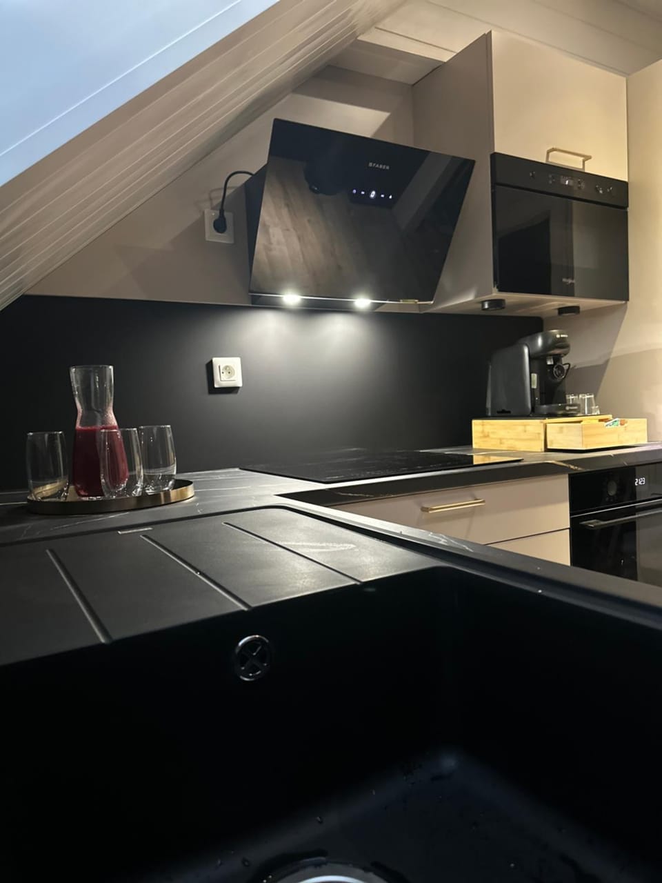 Magnifique Logement indépendant 5 min Colmar parking wifi CLIMATISATION Apartment in Grand Est