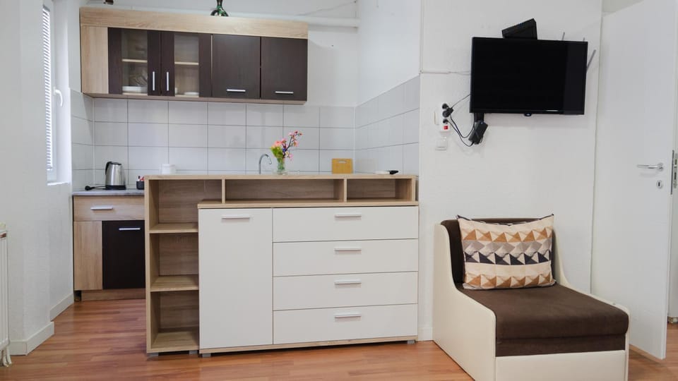 Villa Panorama - Lake Side Apartment in Ohrid