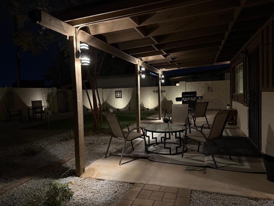 Patio, Night
