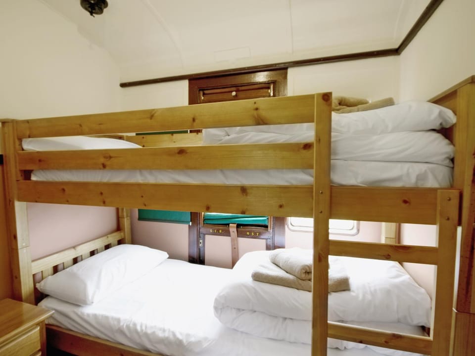 bunk bed