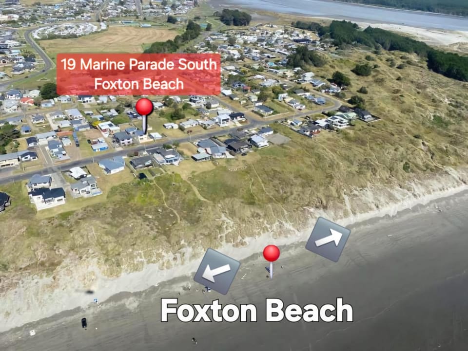 Neighbourhood, Beach, Street view