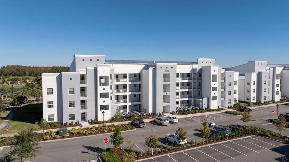3191#402 Family Fun 3BR Themed Apt Near Disney Apartment in Kissimmee