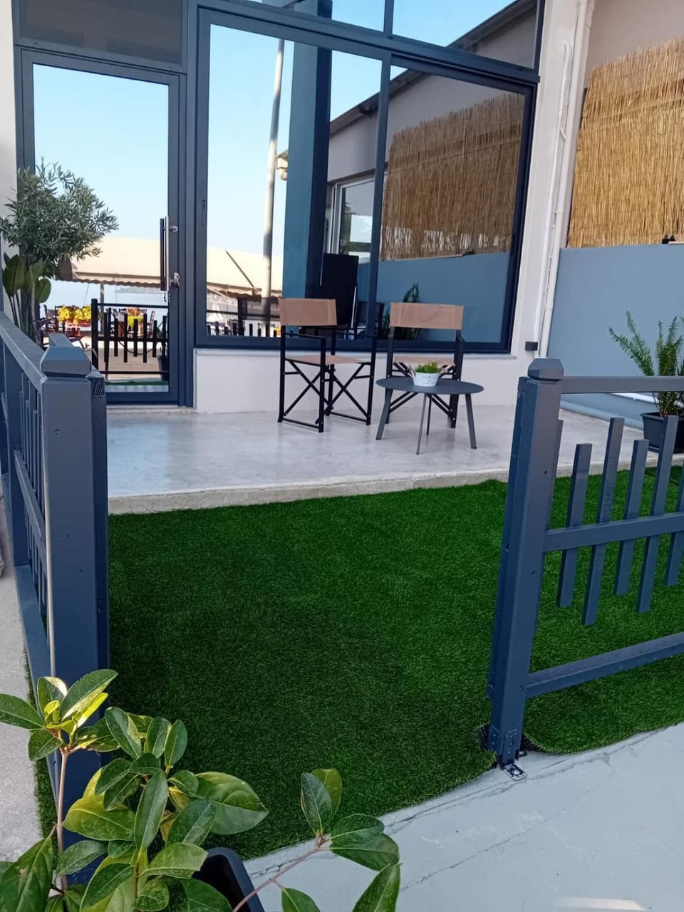 Property building, Balcony/Terrace