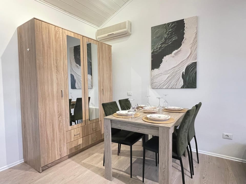 Dining area, air conditioner