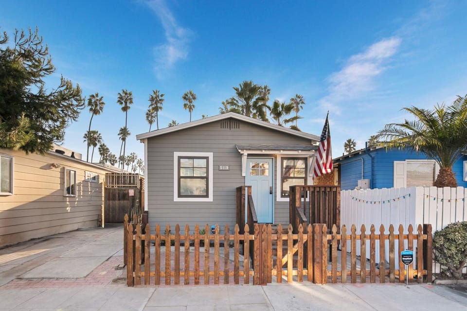 Surf Cottage 1 House in Ocean Beach