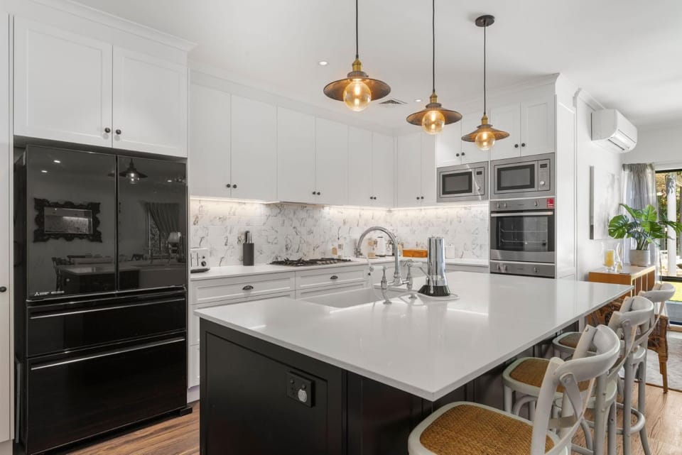 Jasmine House - Pet Friendly with Swimming Pool House in Berry