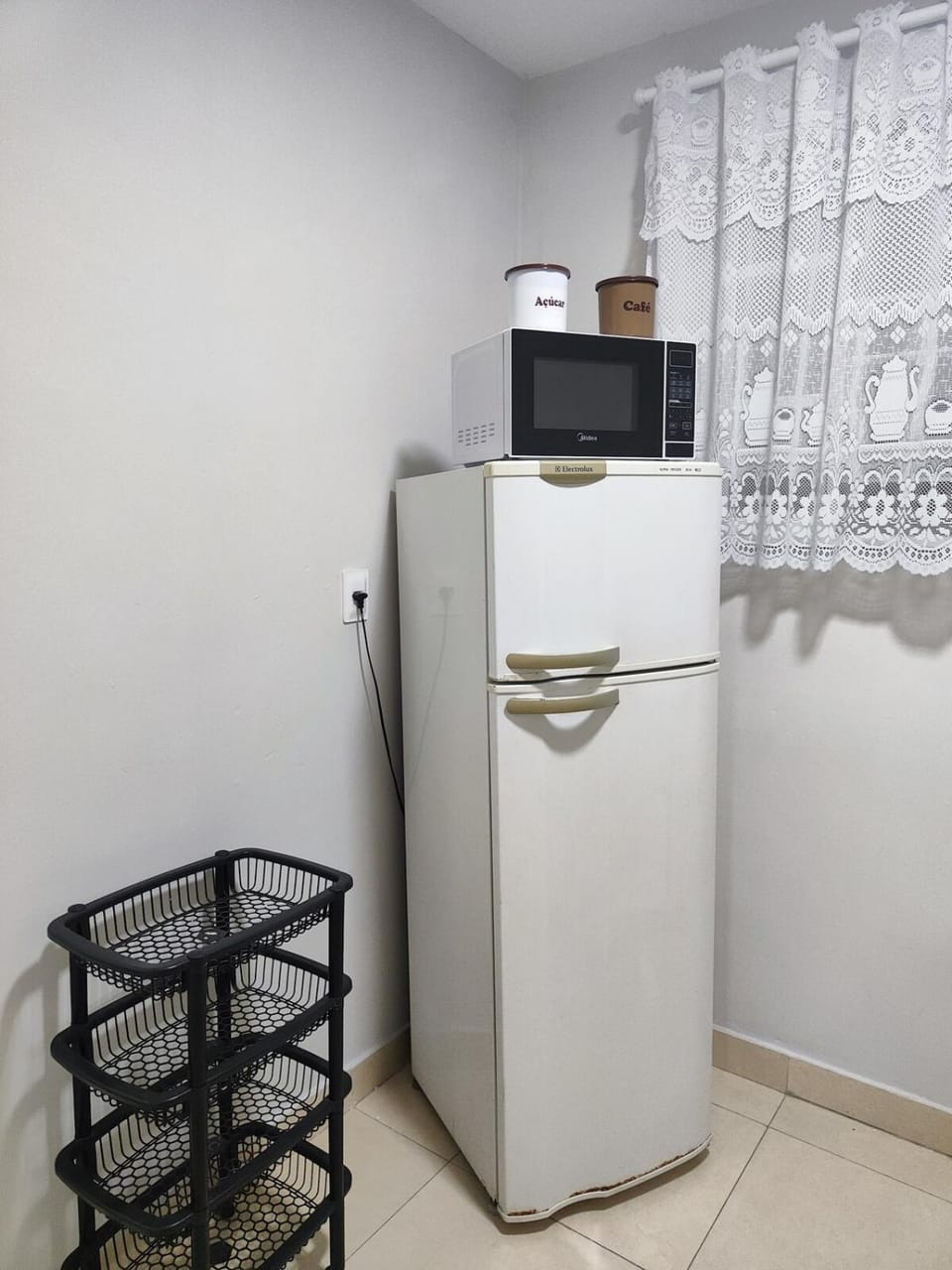 kitNet mobiliada de 1 quarto House in Contagem