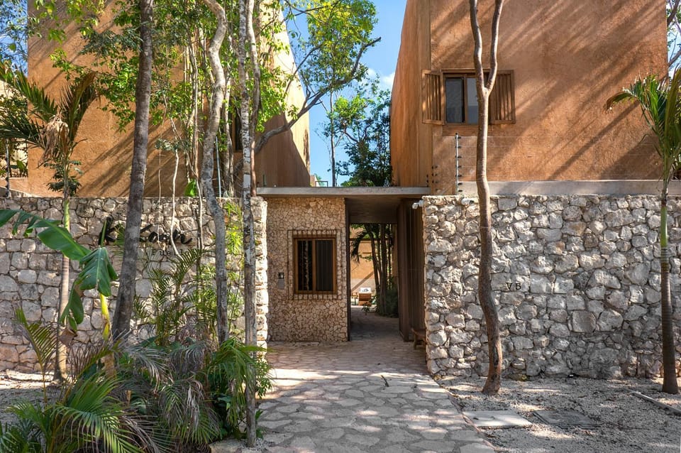 Property building, Day