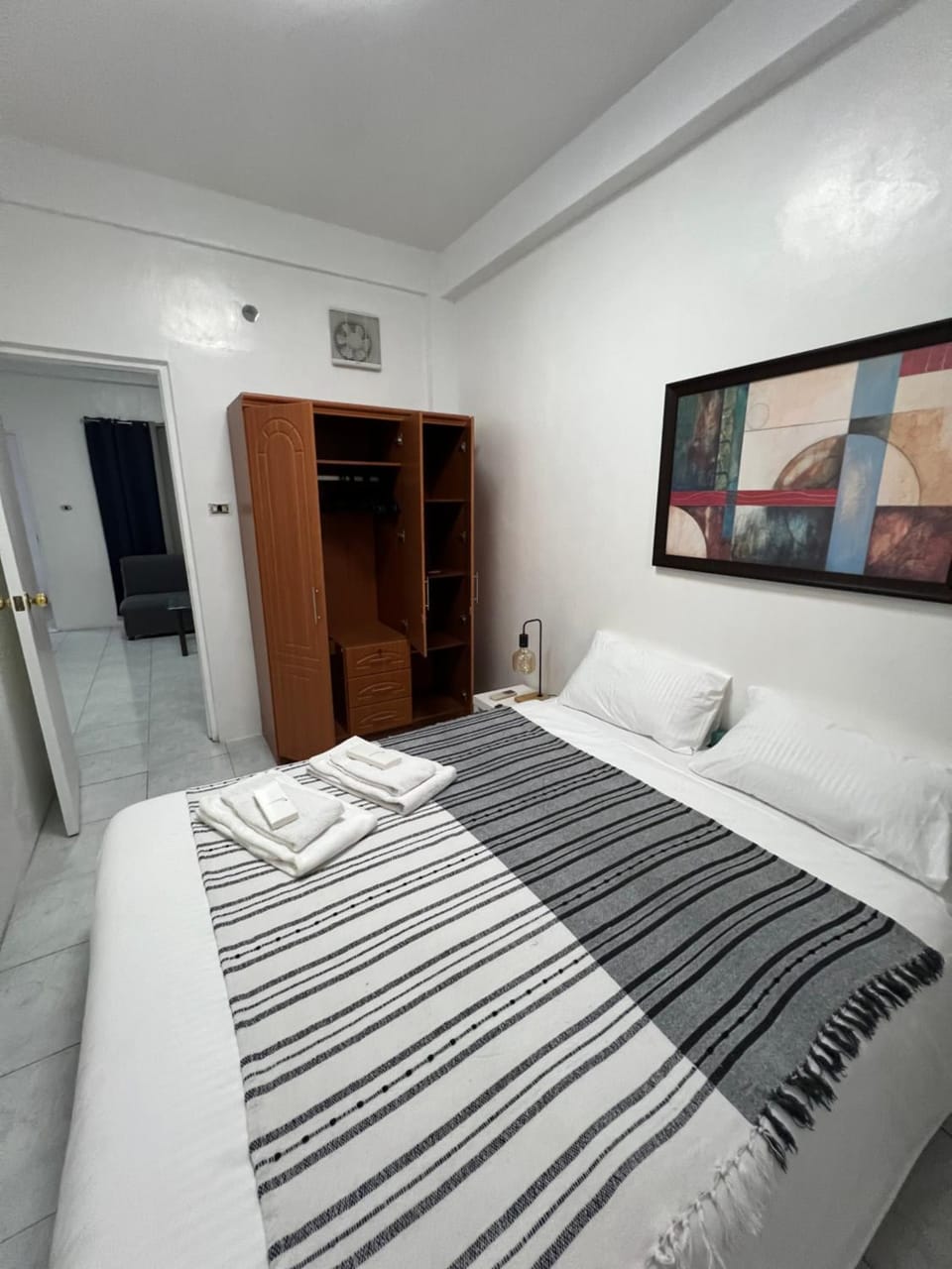 Bianco 304 VAJai Apartments Apartment hotel in Angeles