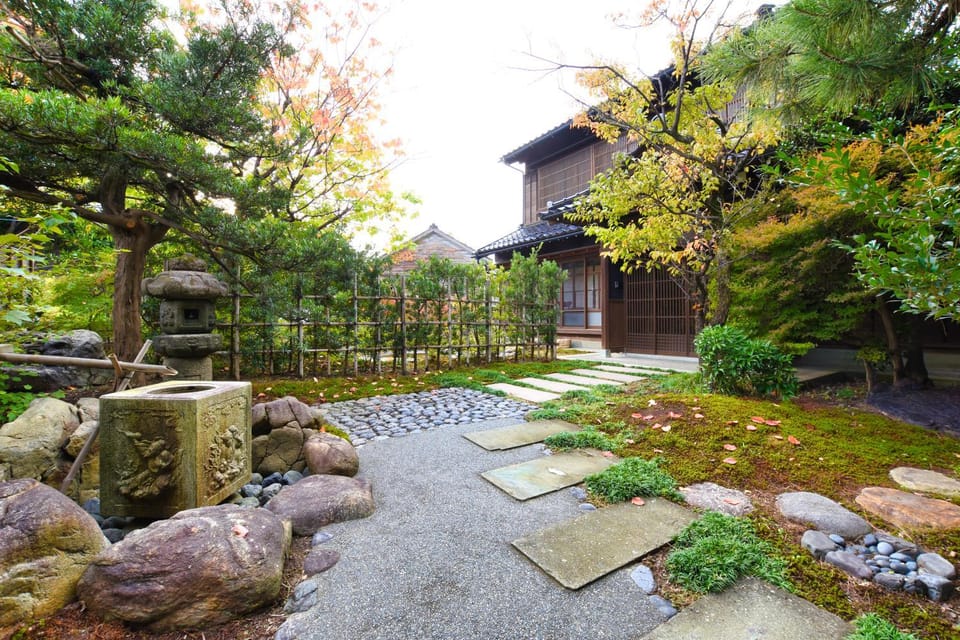 Property building, Day, Garden