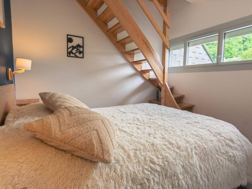 Appartement neuf 6 pers, balcon, parking à Cauterets - FR-1-812-49 Apartment in Cauterets