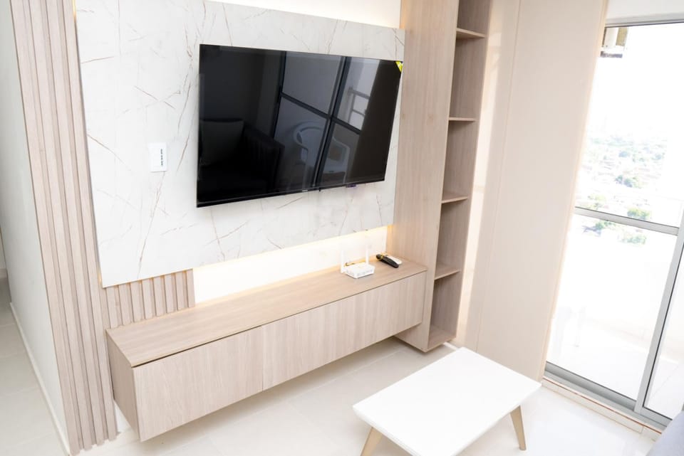 Communal lounge/ TV room, Evening entertainment