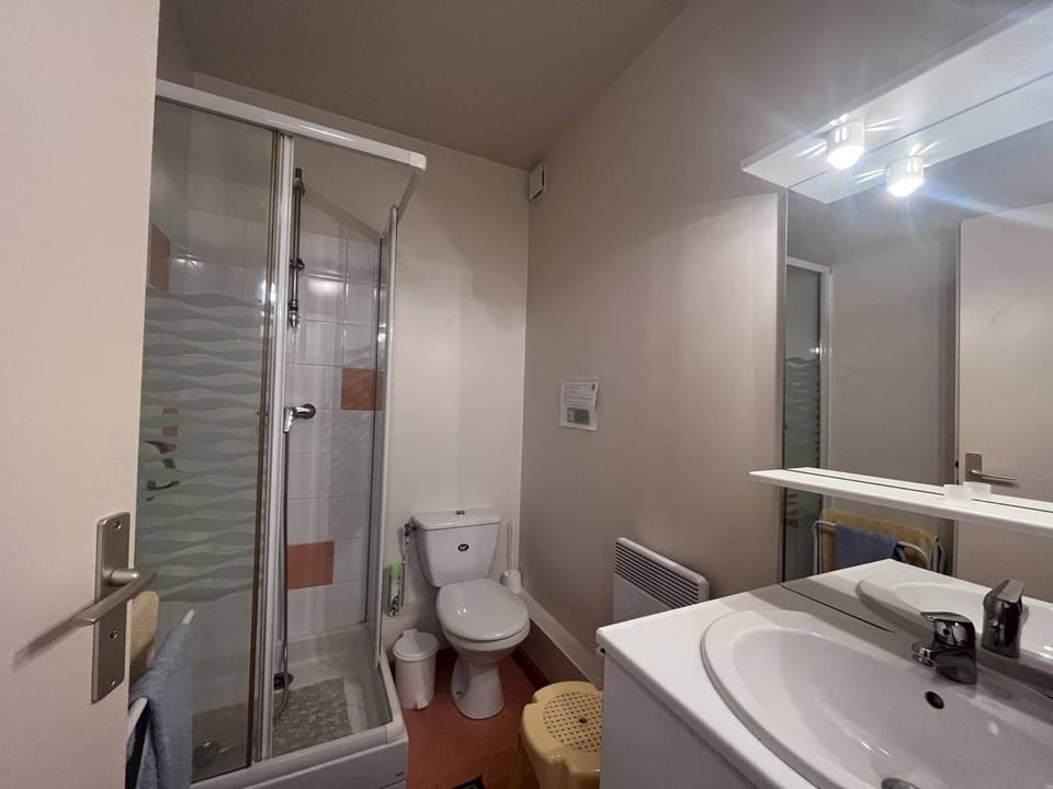 Appartement duplex à Cauterets avec parking et animaux admis - FR-1-812-118 Apartment in Cauterets