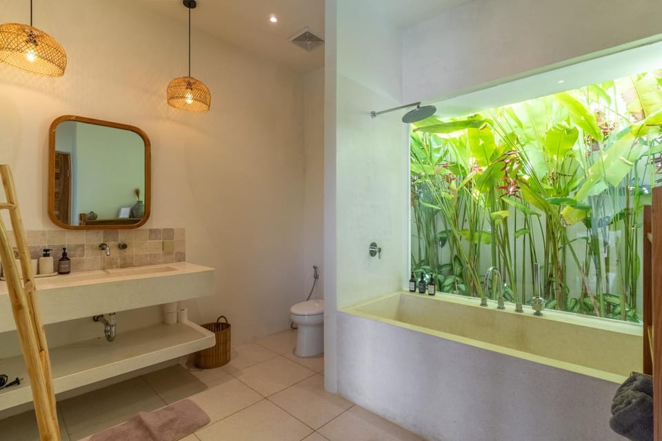 Bathroom, Bath