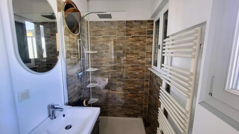 Bail mobilité – "Rooftop côté Sud" 70m² - Apt 38m² Apartment in Nice