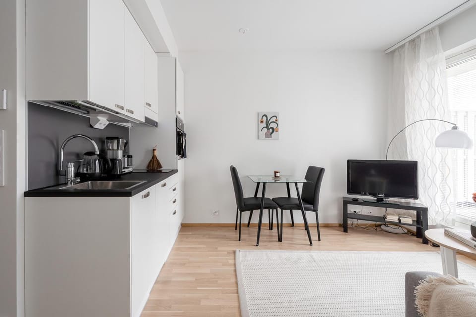 Coffee/tea facilities, Living room, Seating area, Dining area, kitchen