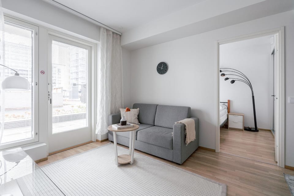 Living room, Inner courtyard view