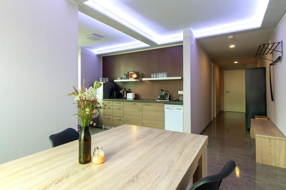 Kitchen or kitchenette, kitchen