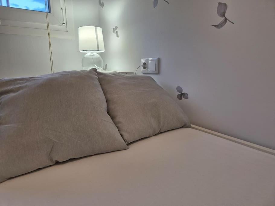 650A Apartamento acogedor con garaje by R2R Consulting Apartment in Oviedo