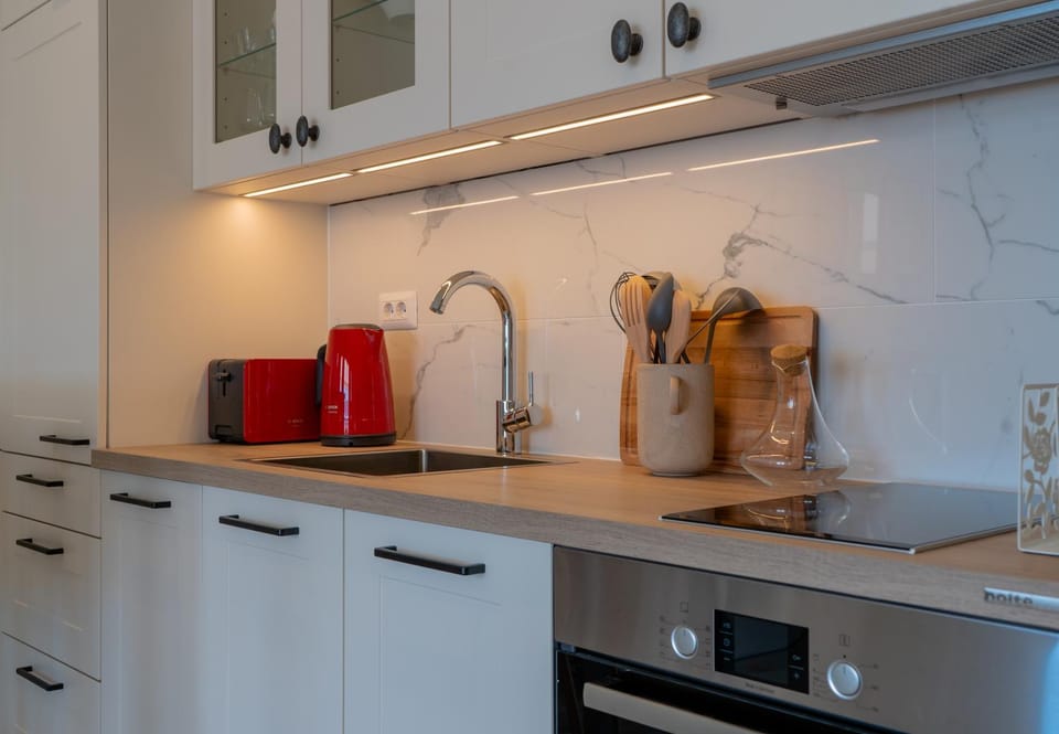 Waterfront Studio Apartment - Lustica Marina Village Apartment in Kotor Municipality