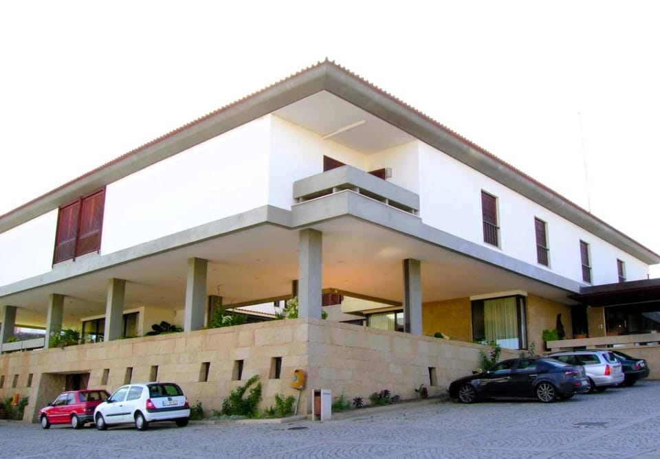 Property building, Parking