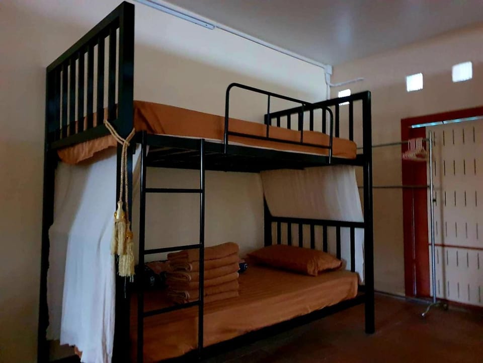 bunk bed