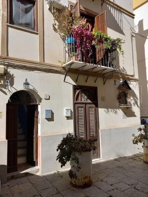 Piliero room Apartment in Palermo