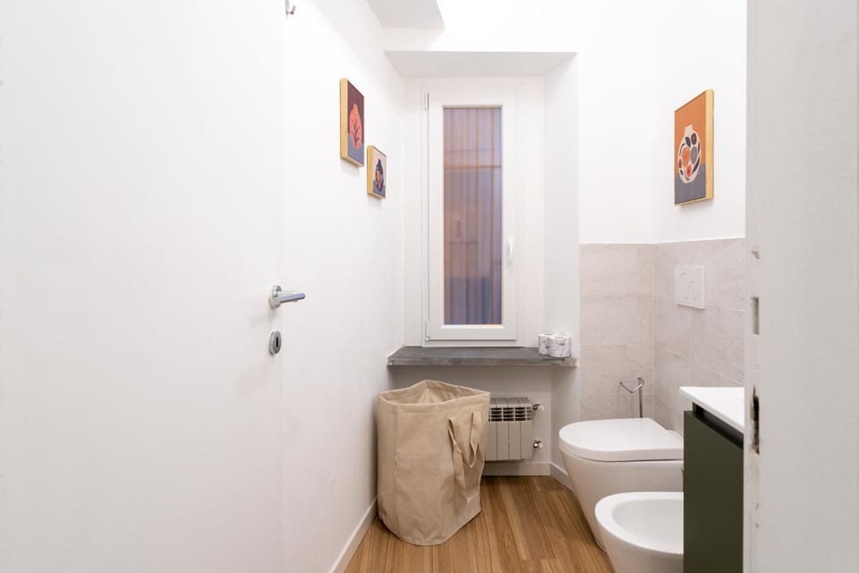 Toilet, Bathroom