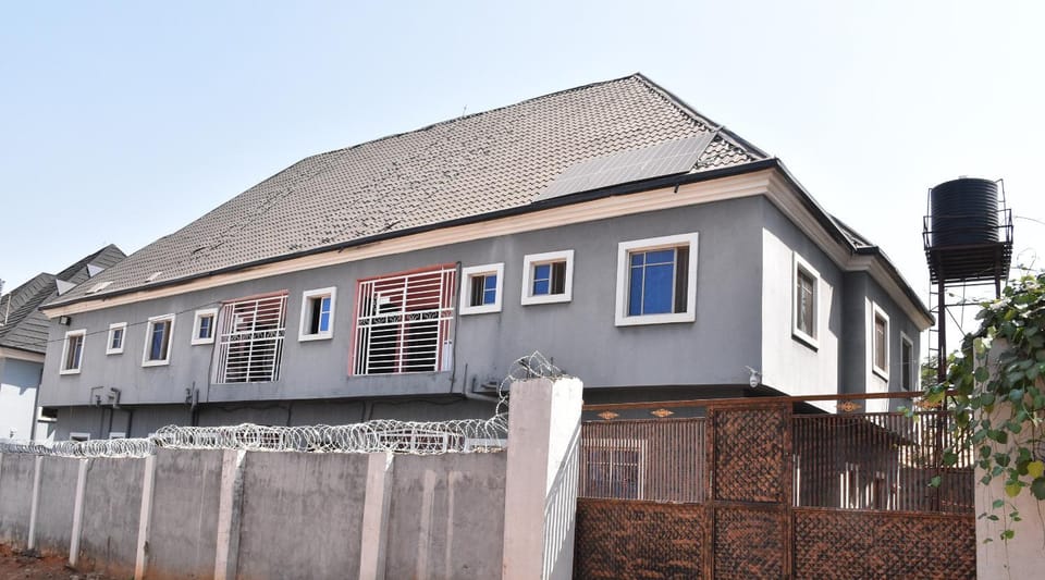 Property building, Day