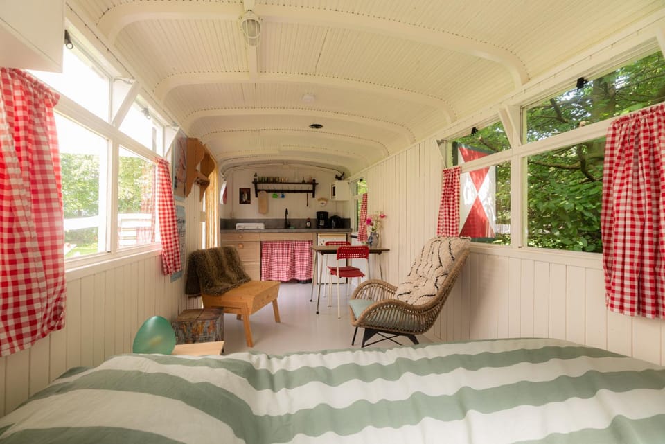 Bed, Kitchen or kitchenette, Living room, Photo of the whole room, Seating area, Dining area, Bedroom