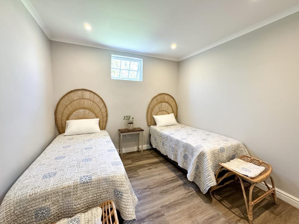 De Kaap's Hollands 4 Sleeper Apartment in Western Cape