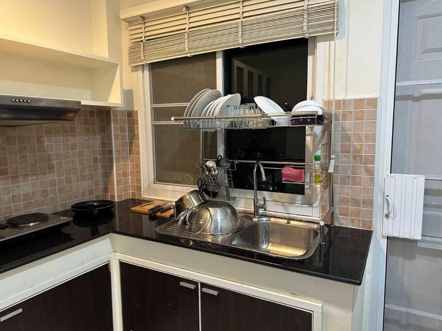 Modern Style House near Unity and ABS Int School free High Speed WIFI House in Thailand