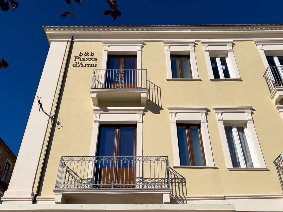 Property building, Balcony/Terrace