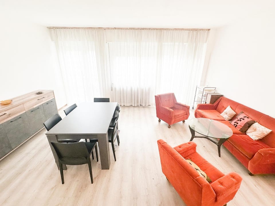 Living room, Seating area, Dining area
