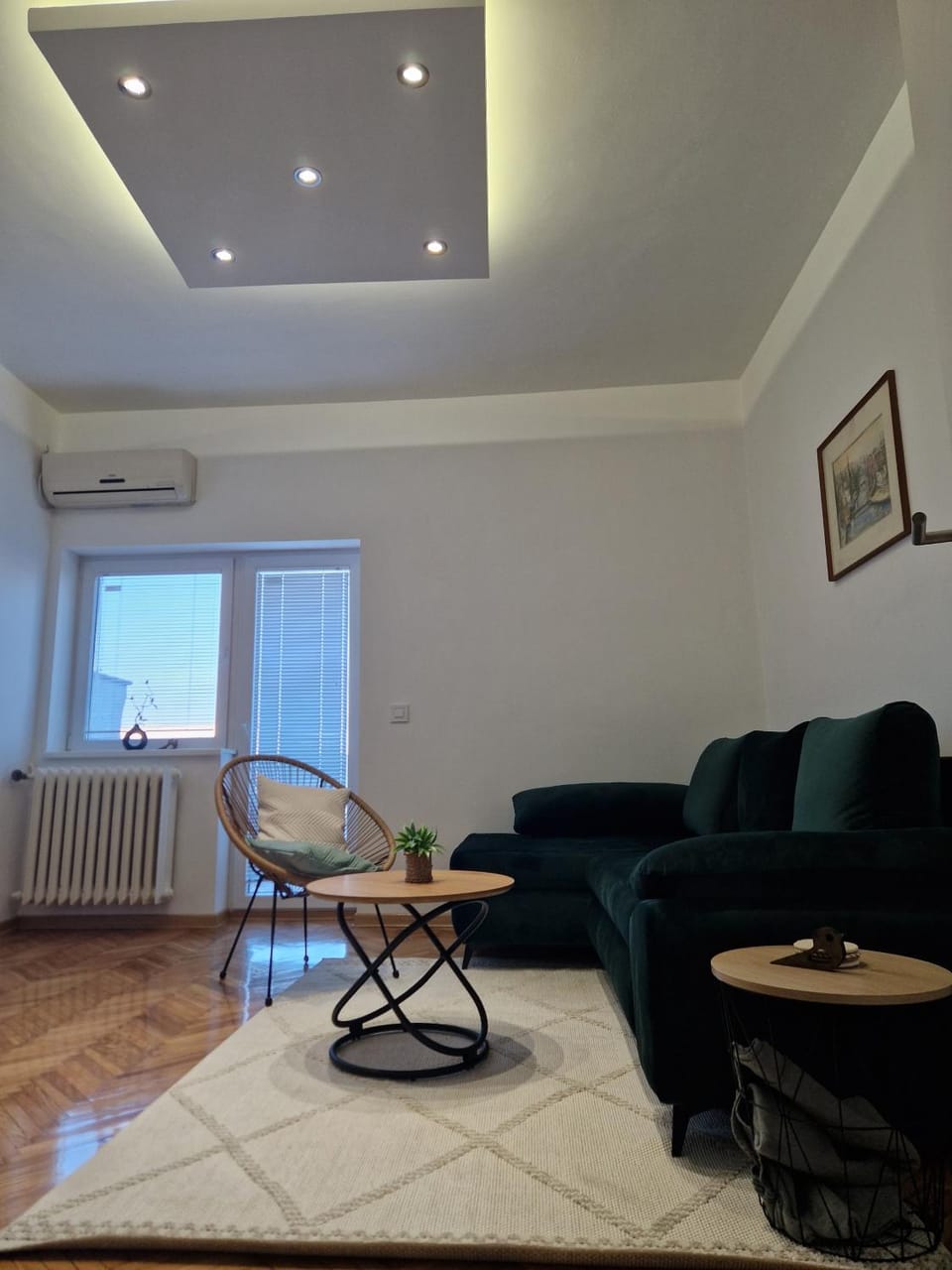 Living room, air conditioner