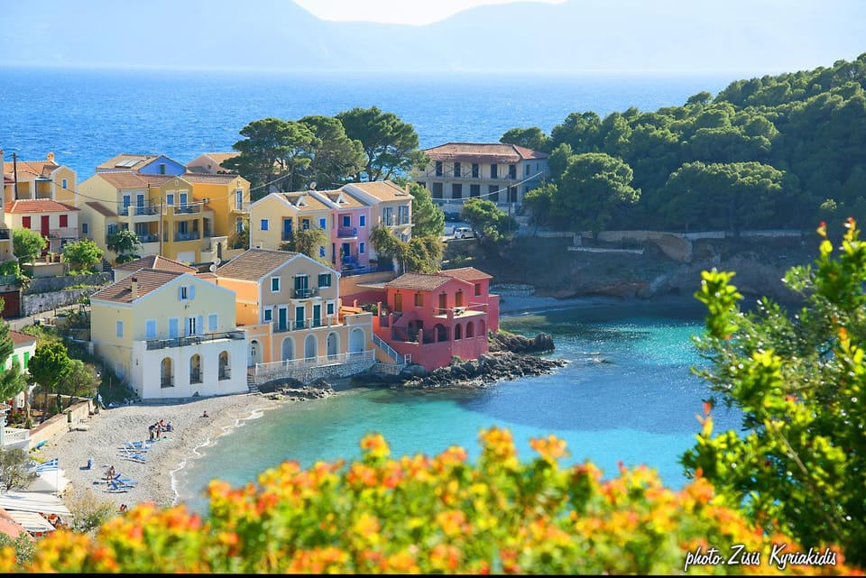 Day, Natural landscape, Beach, City view, Mountain view, Sea view