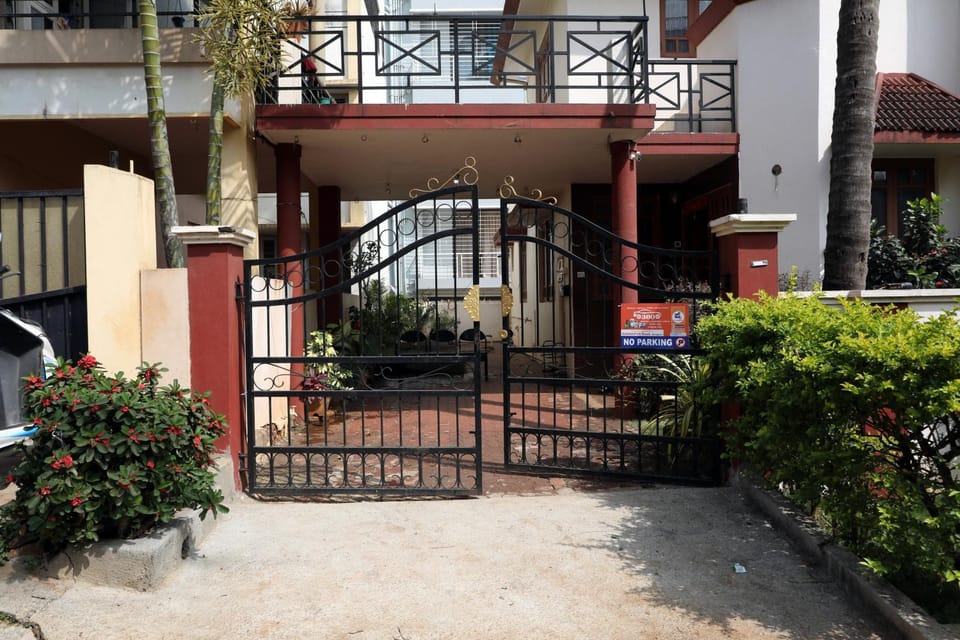 Day, Lobby or reception