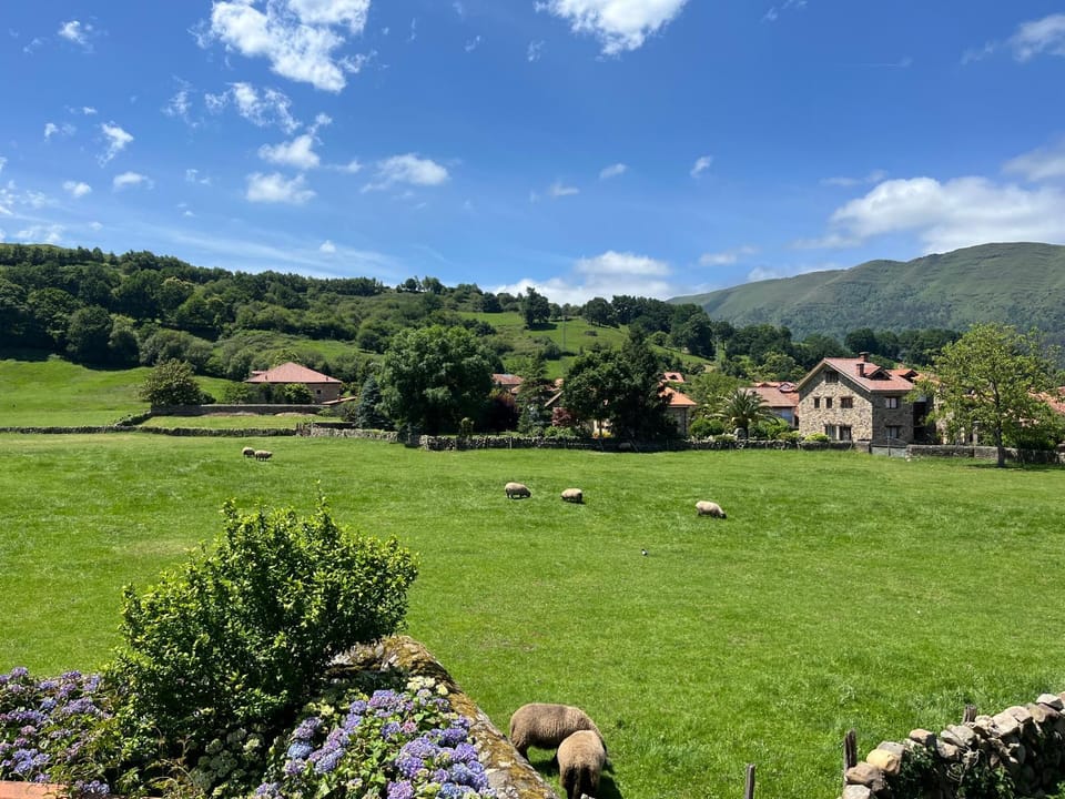 La Calleja de Ucieda Porche House in Cantabria