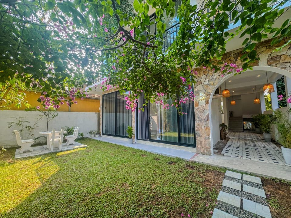 Property building, Day, Garden view