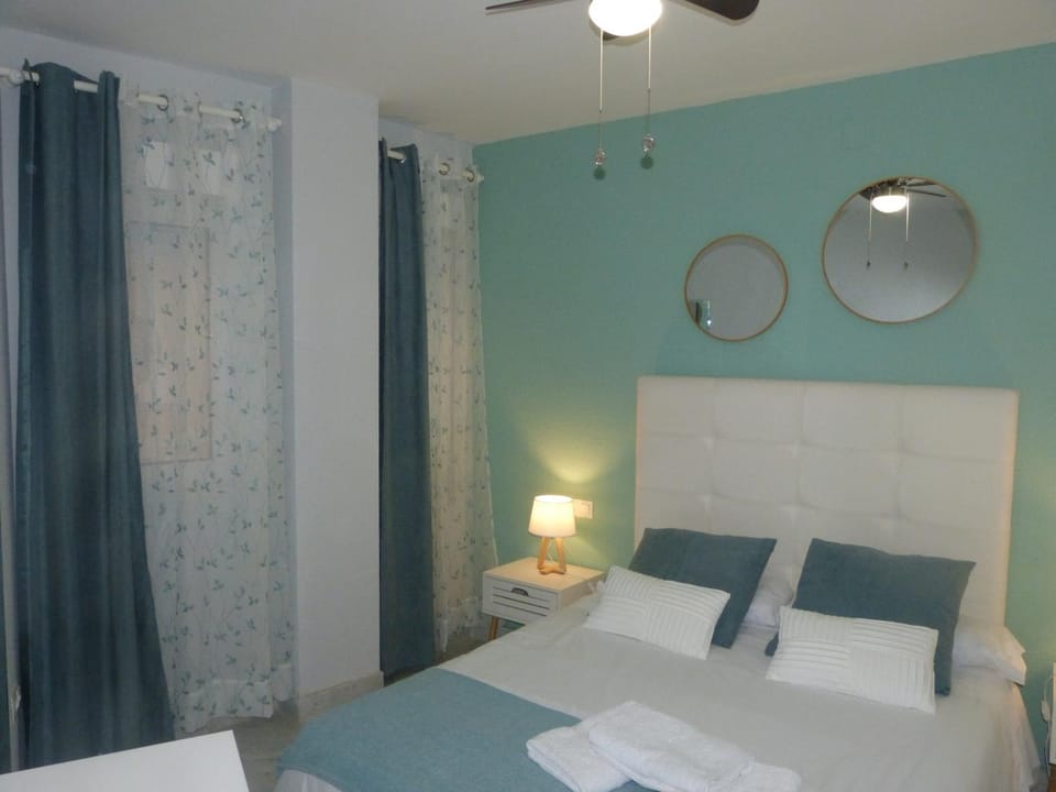 Apartamento Alameda del Tajo II Parquing Center Apartment in Ronda