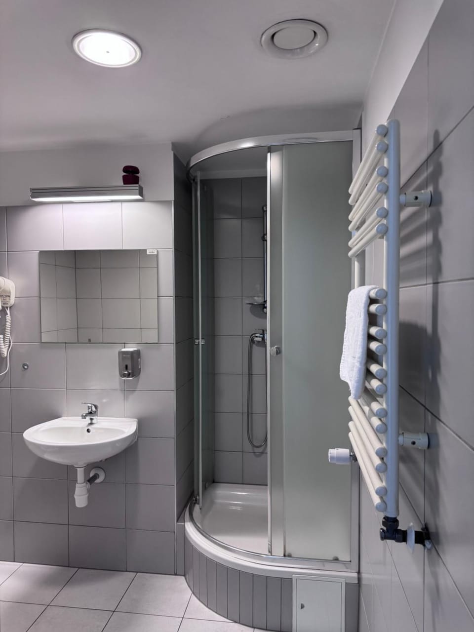 Shower, Bathroom