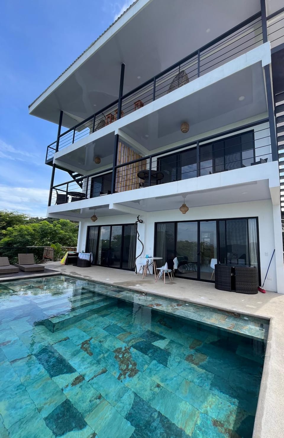 Property building, Balcony/Terrace, Pool view, Swimming pool