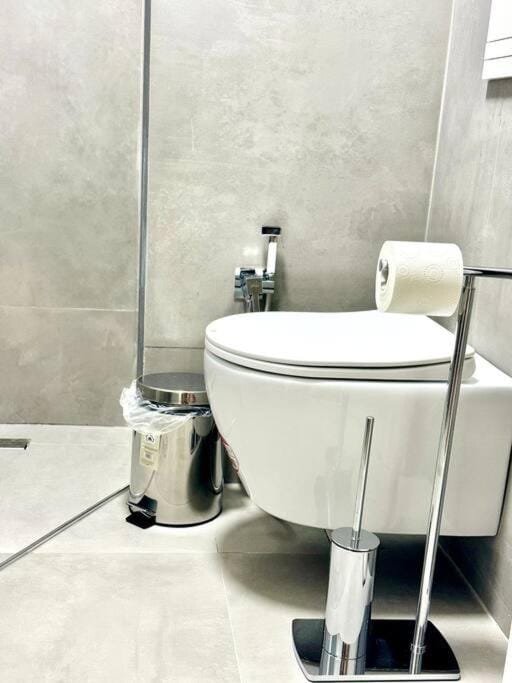 New, Modern & Central Apt in New Bazaar Apartment in Tirana