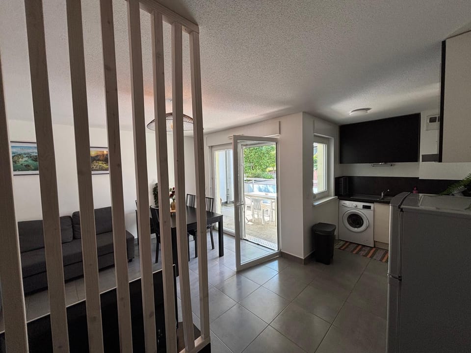 Grand 2 pièces Eurométropole de Strasbourg proche Europa Park avec terrasse Apartment in Ortenau