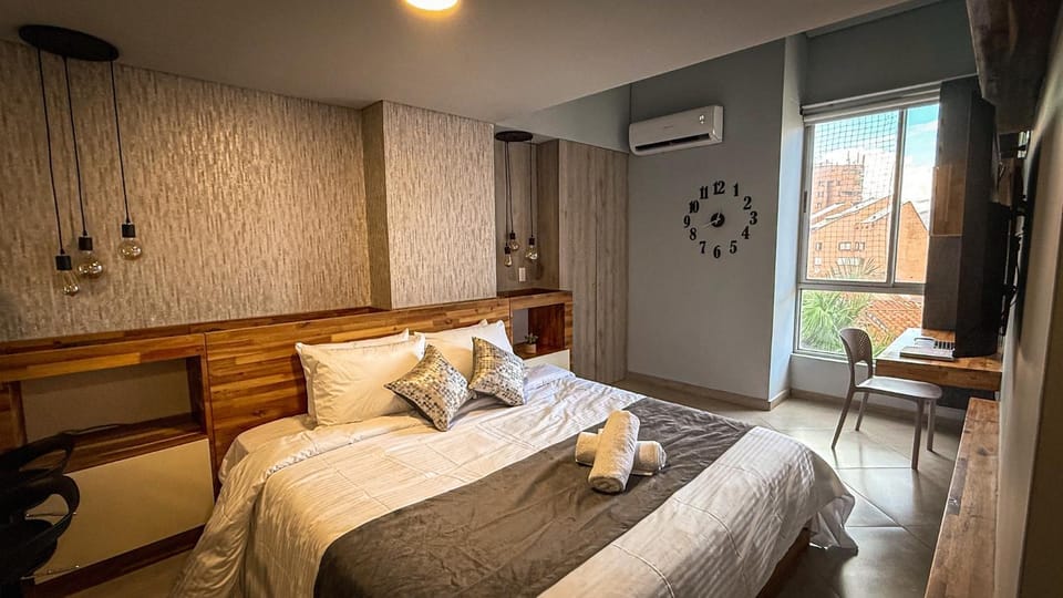 Edificio Atalanta en el corazón de Medellín Apartment in Medellin