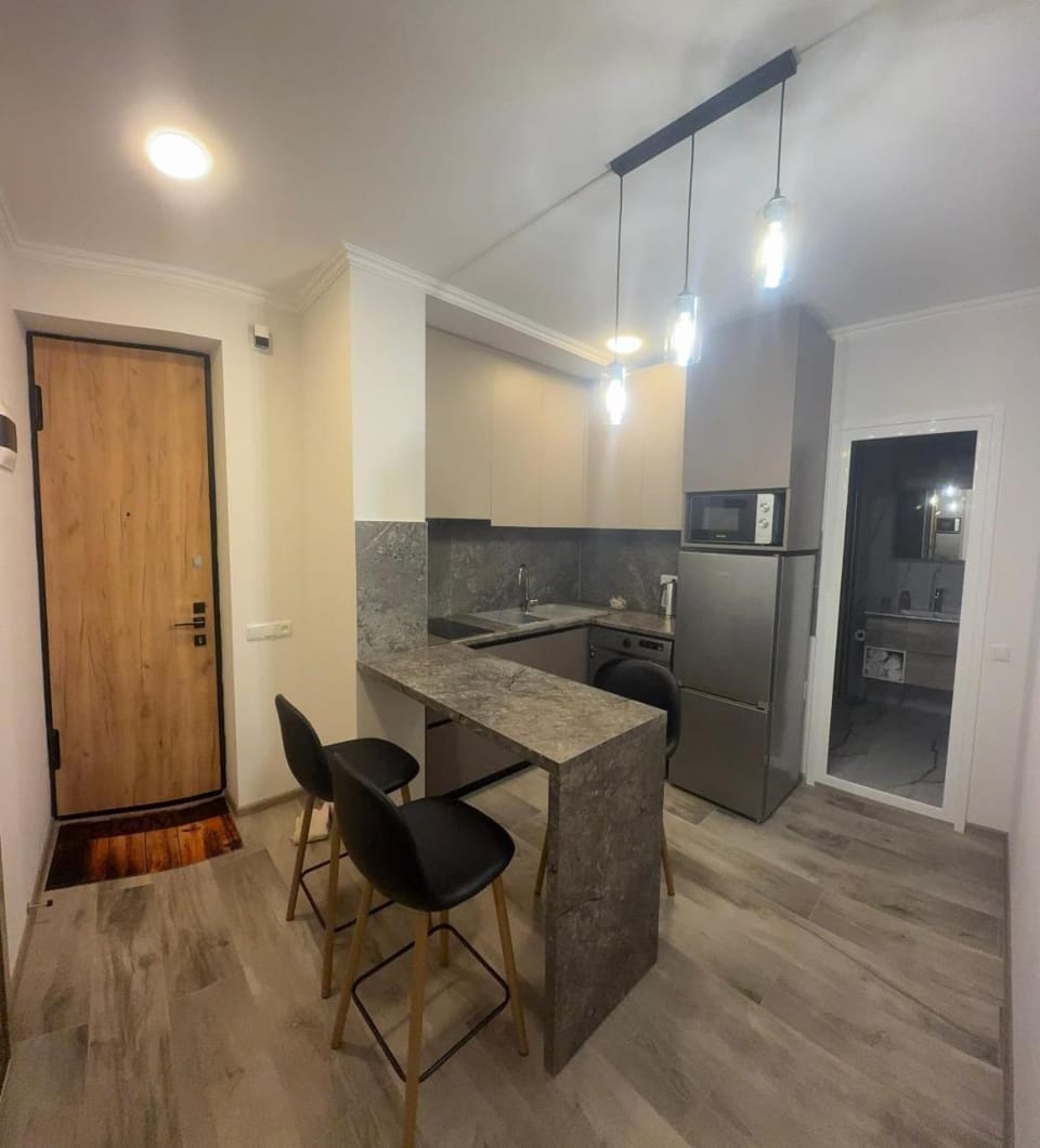 Kitchen or kitchenette, Living room