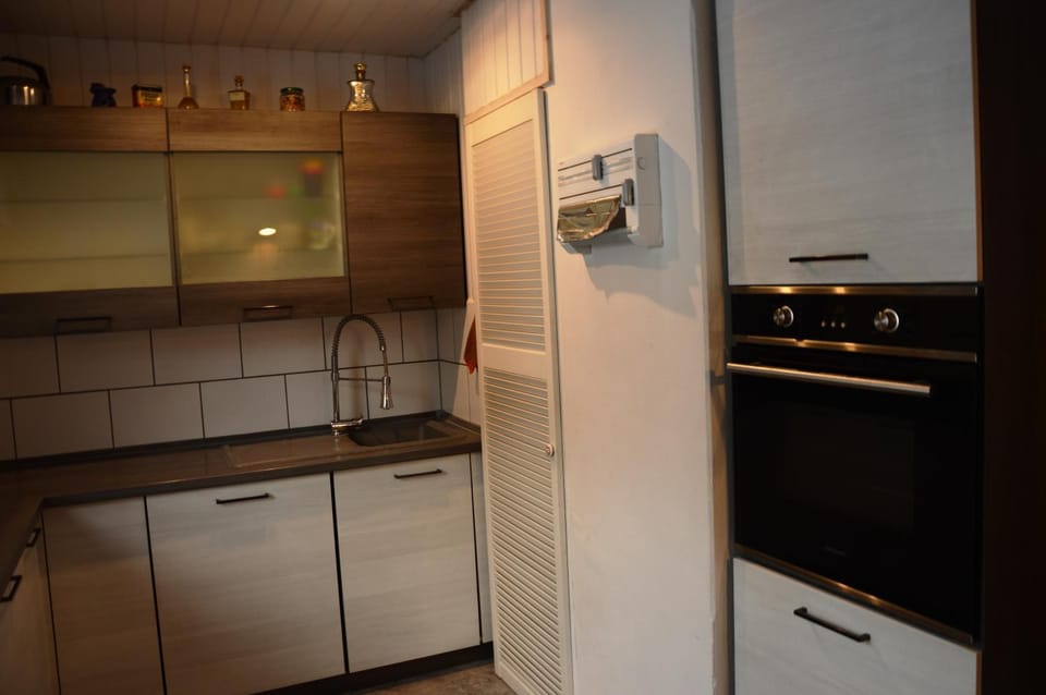 dishwasher, kitchen