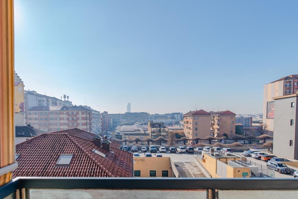 Neighbourhood, View (from property/room), City view